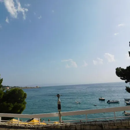 Jacky / Mountain View Apartment Makarska
