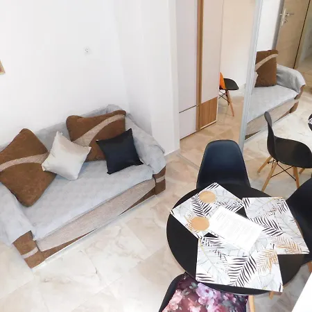 Apartment Jacky / Mountain View Makarska